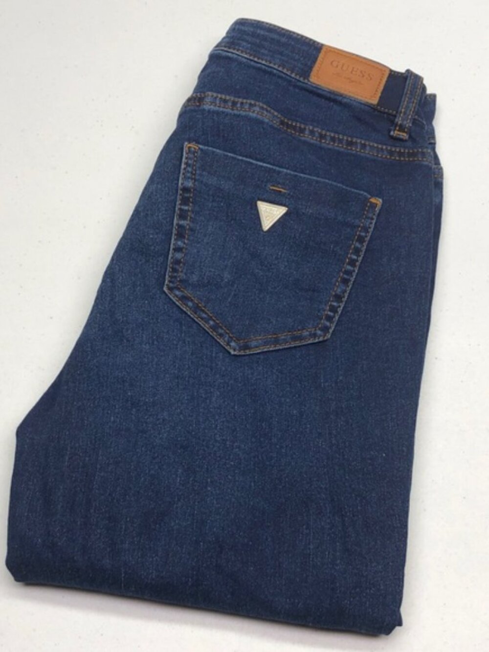 LIKE NEW GUESS LOS ANGELES SKINNY JEANS 25x28 ⭐️